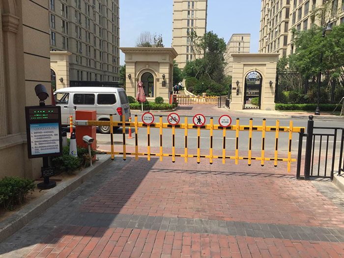重慶某高檔小區智能停車場管理系統 重慶某高檔小區智能停車場管理系統